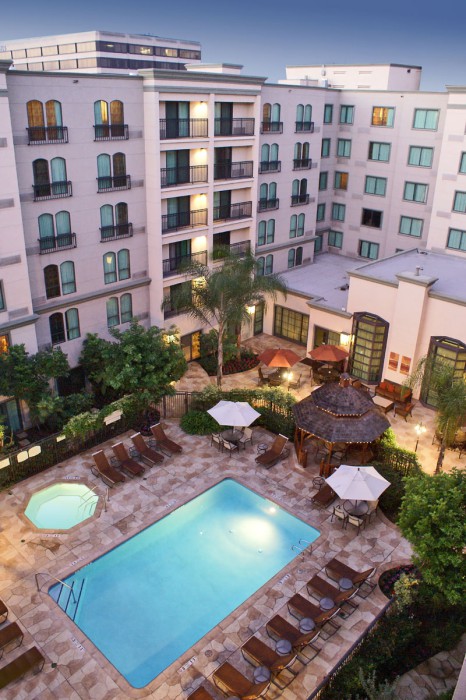 Courtyard Marriott pool