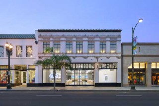 Apple Store Pasadena exterior